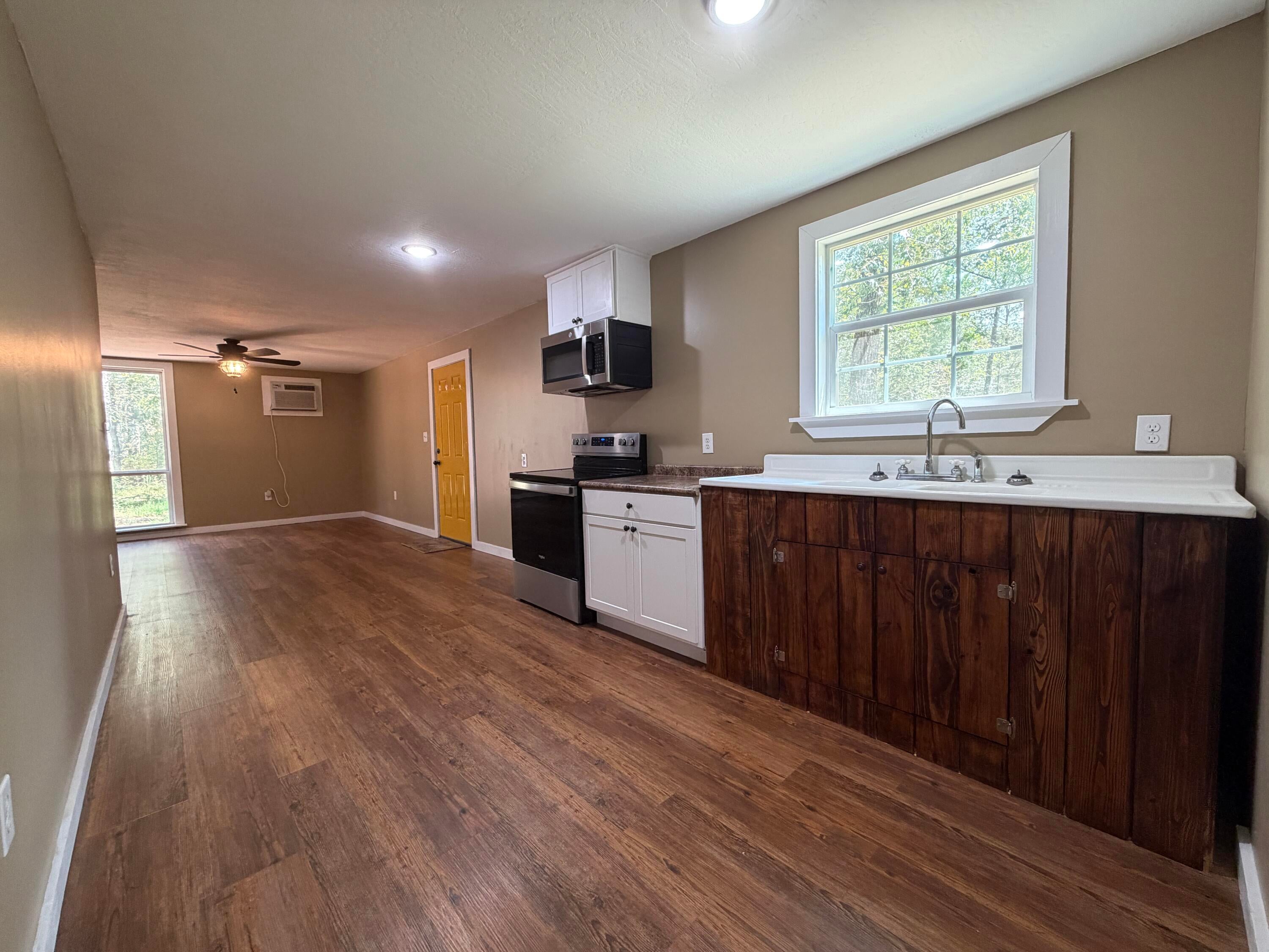 260 A J Bond Road Columbia, MS 39429 - Photo 9 of 29 Gallery Image 9