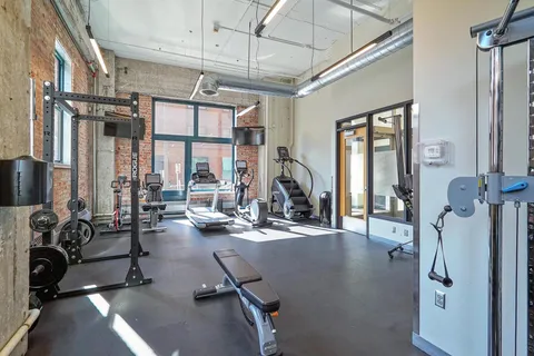 $300,000 | 250 Park Avenue, Unit 305, Minneapolis, MN 55415