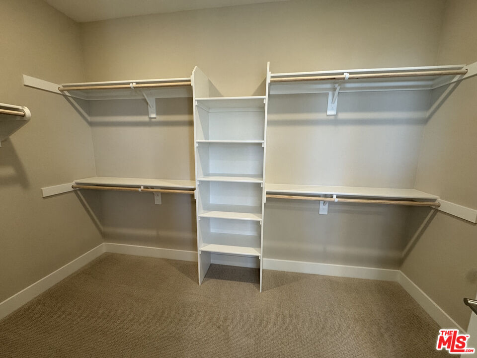 406 Clipper Irvine, CA 92618 - Photo 11 of 22