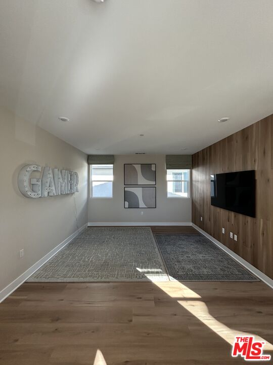 406 Clipper Irvine, CA 92618 - Photo 14 of 22