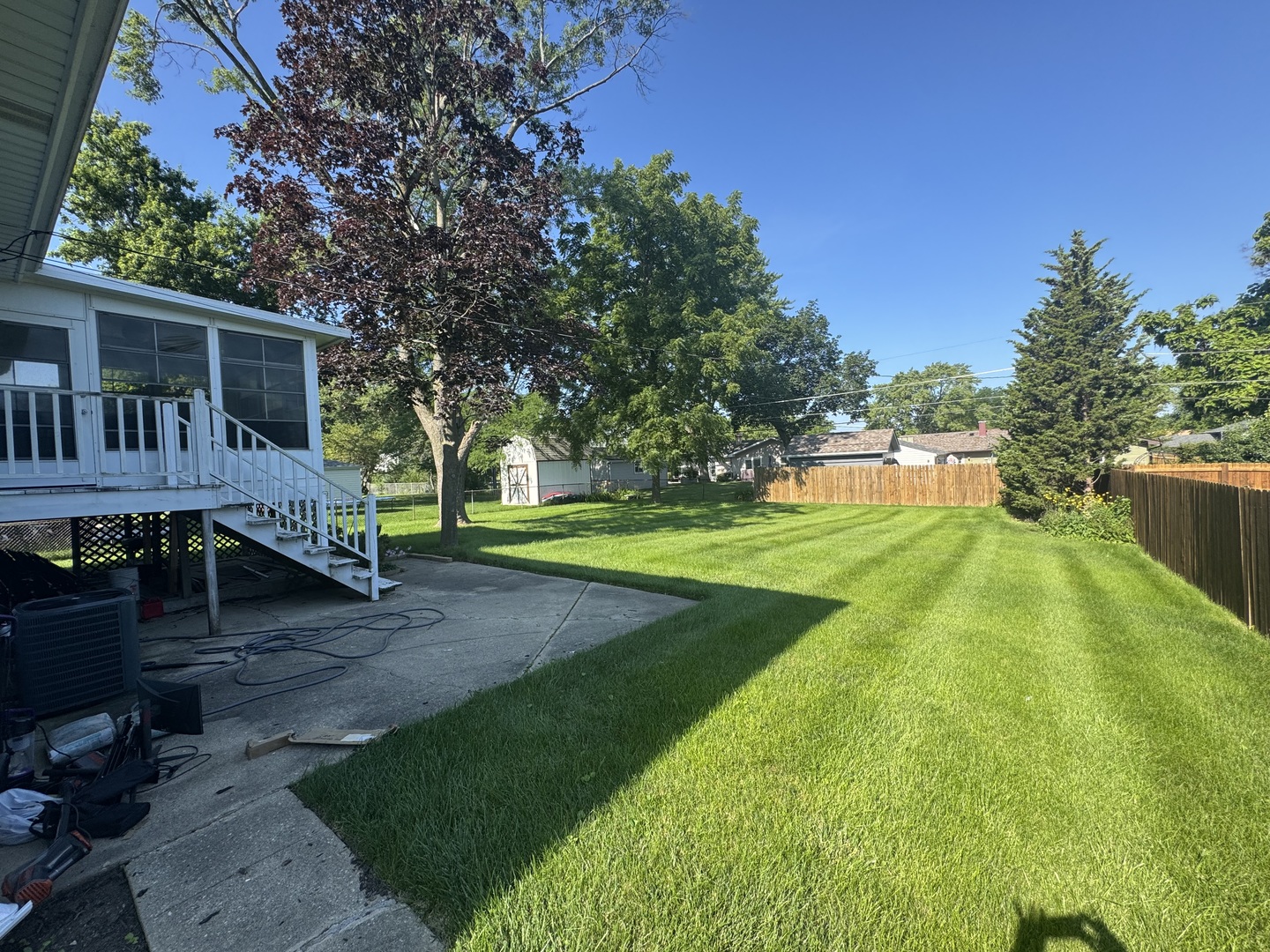2010 Carleton Road Hoffman Estates, IL 60169 - Photo 22 of 24