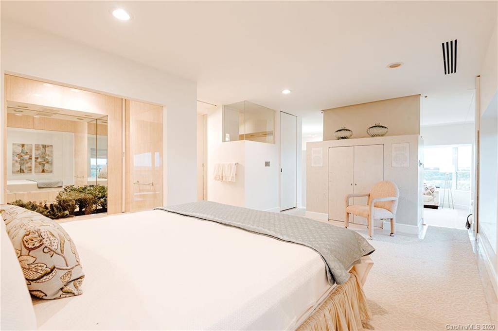 1530 Queens Road, Unit 2 Charlotte, NC 28207 - Photo 14 of 30 Gallery Image 14