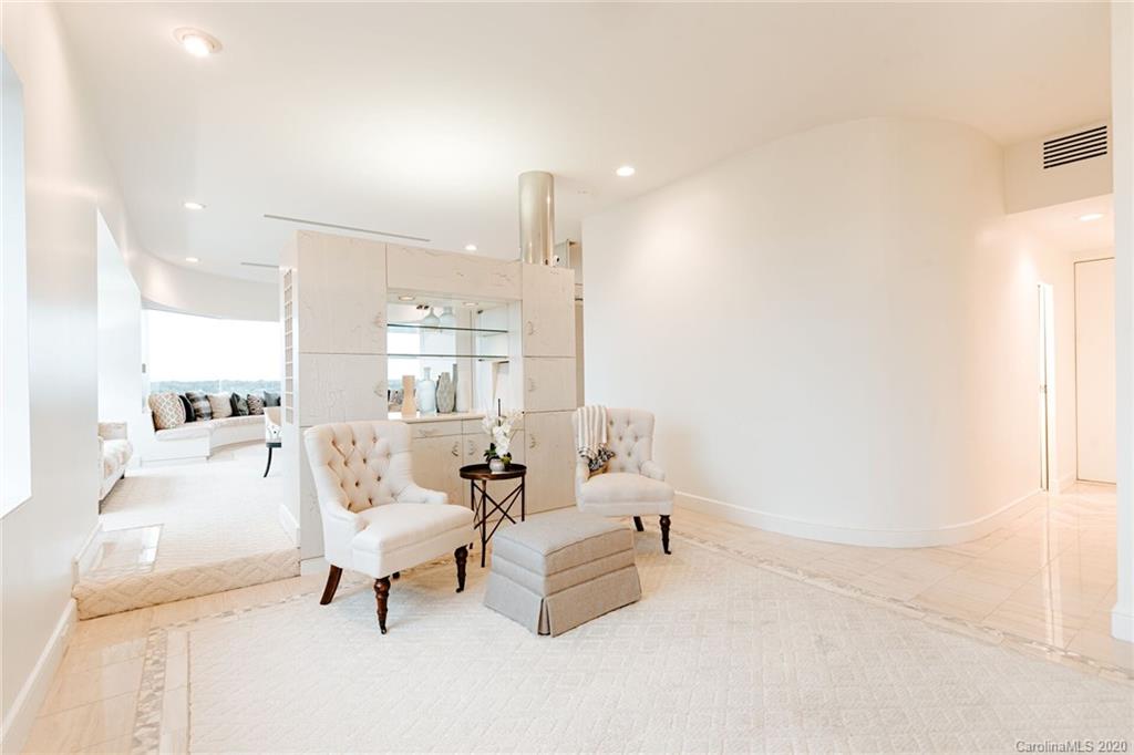 1530 Queens Road, Unit 2 Charlotte, NC 28207 - Photo 9 of 30 Gallery Image 9