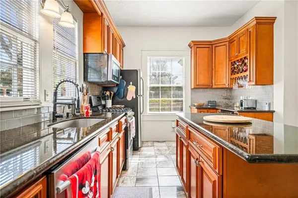 $259,000 | 108 South Monroe Street, Marksville, LA 71351