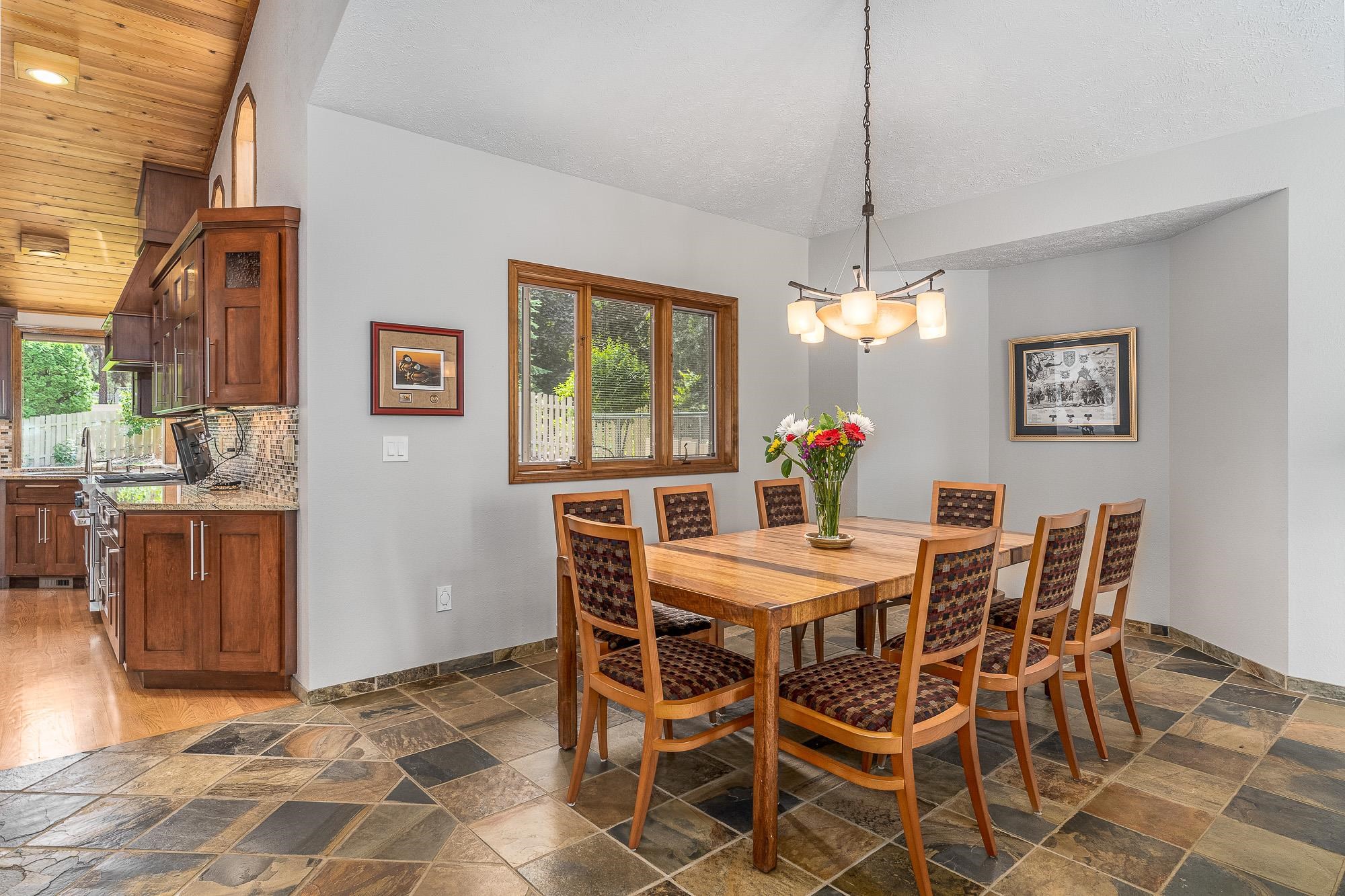 10612 East 46th Avenue Spokane, WA 99206 - Photo 5 of 38