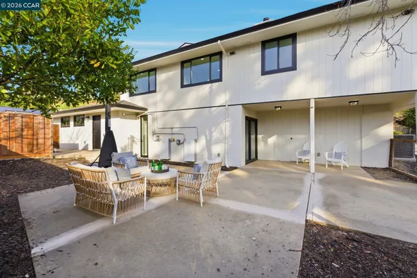 $1,995,000 | 89 Greenfield Drive, Moraga, CA 94556