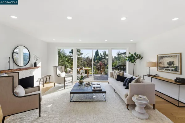 $1,995,000 | 89 Greenfield Drive, Moraga, CA 94556