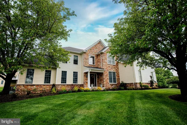 $1,025,000 | 301 Prescott Drive, Chester Springs, PA 19425