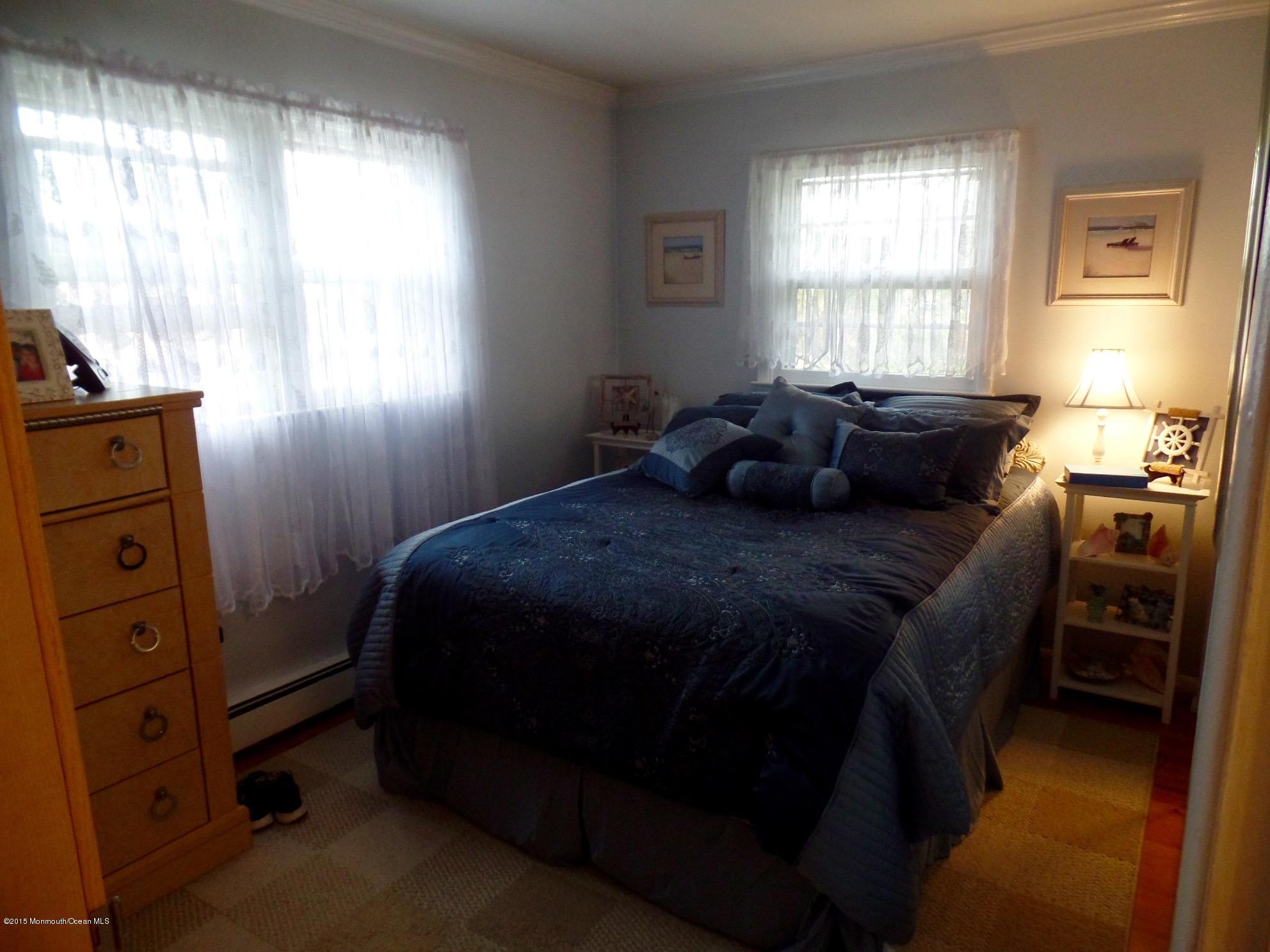 1 Oak Drive Jackson, NJ 08527 - Photo 14 of 20 MBR