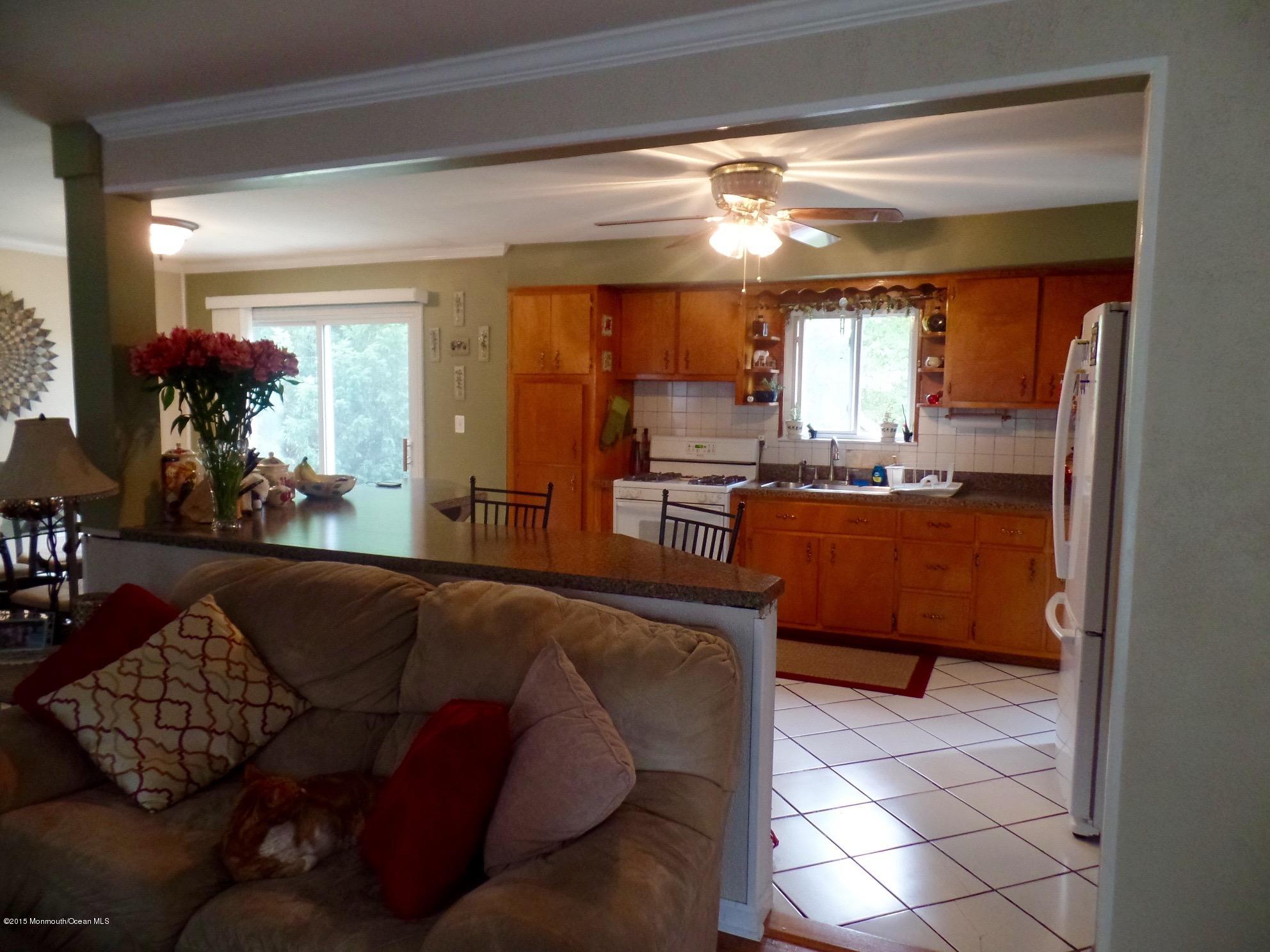 1 Oak Drive Jackson, NJ 08527 - Photo 4 of 20 LR to kitchen