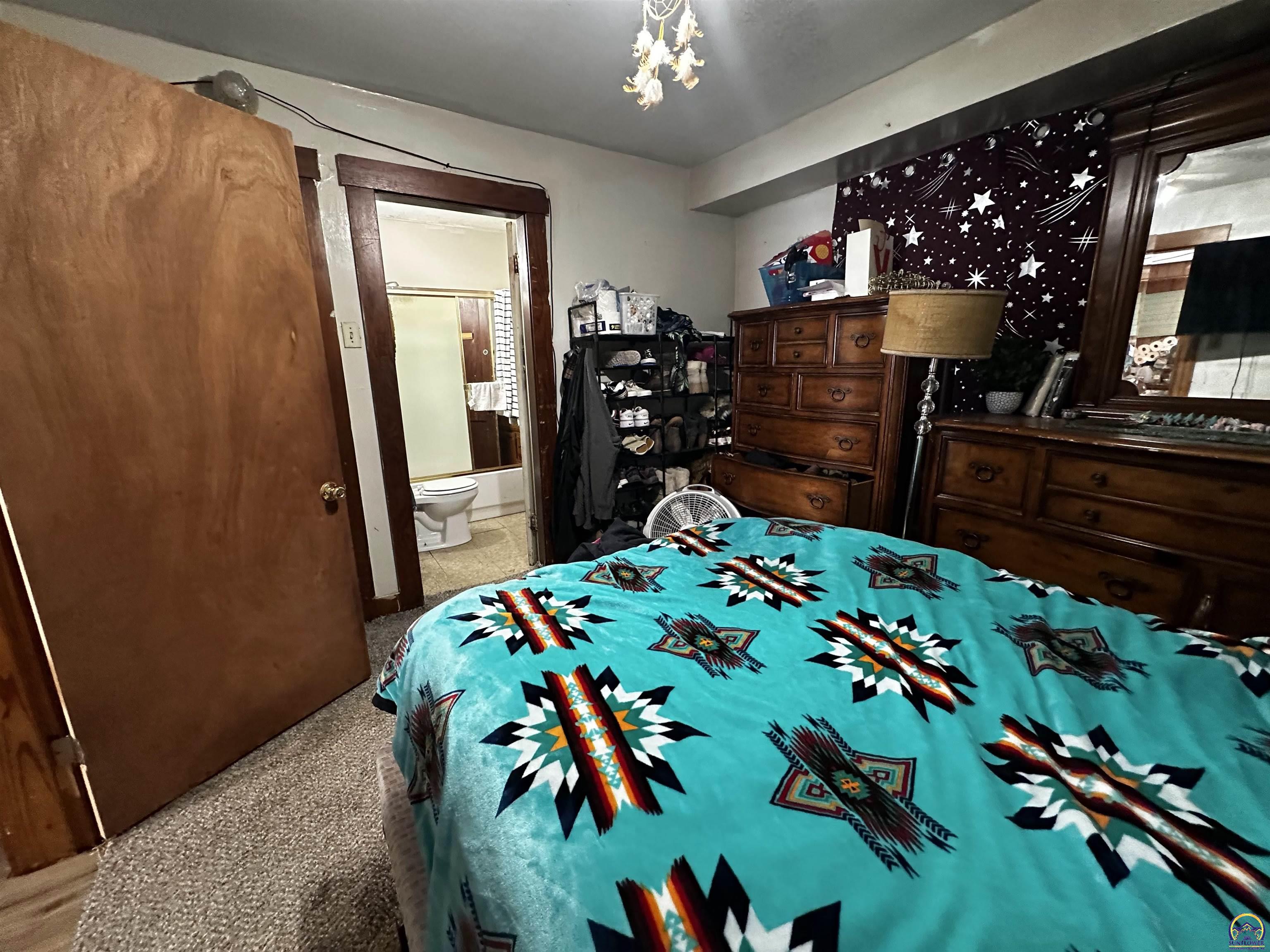 811 Southeast Branner Street Topeka, KS 66607 - Photo 13 of 34