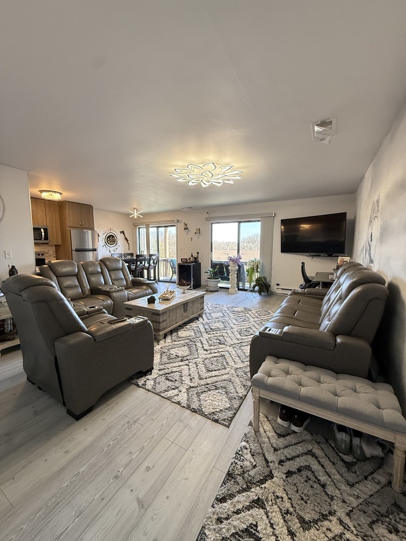 58 Vail Colony, Unit 9 Fox Lake, IL 60020 - Photo 21 of 45