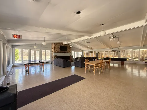 $160,000 | 58 Vail Colony, Unit 9, Fox Lake, IL 60020