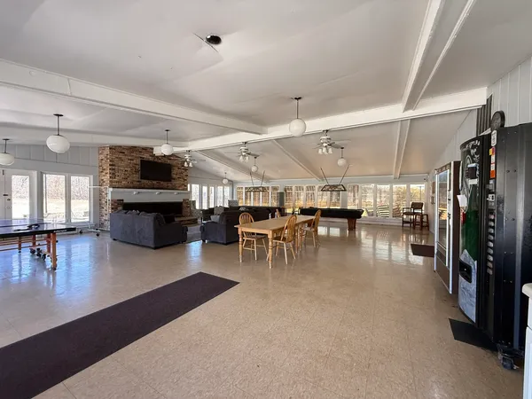 $160,000 | 58 Vail Colony, Unit 9, Fox Lake, IL 60020