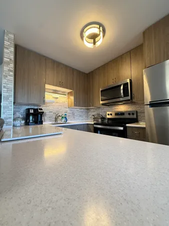 $160,000 | 58 Vail Colony, Unit 9, Fox Lake, IL 60020