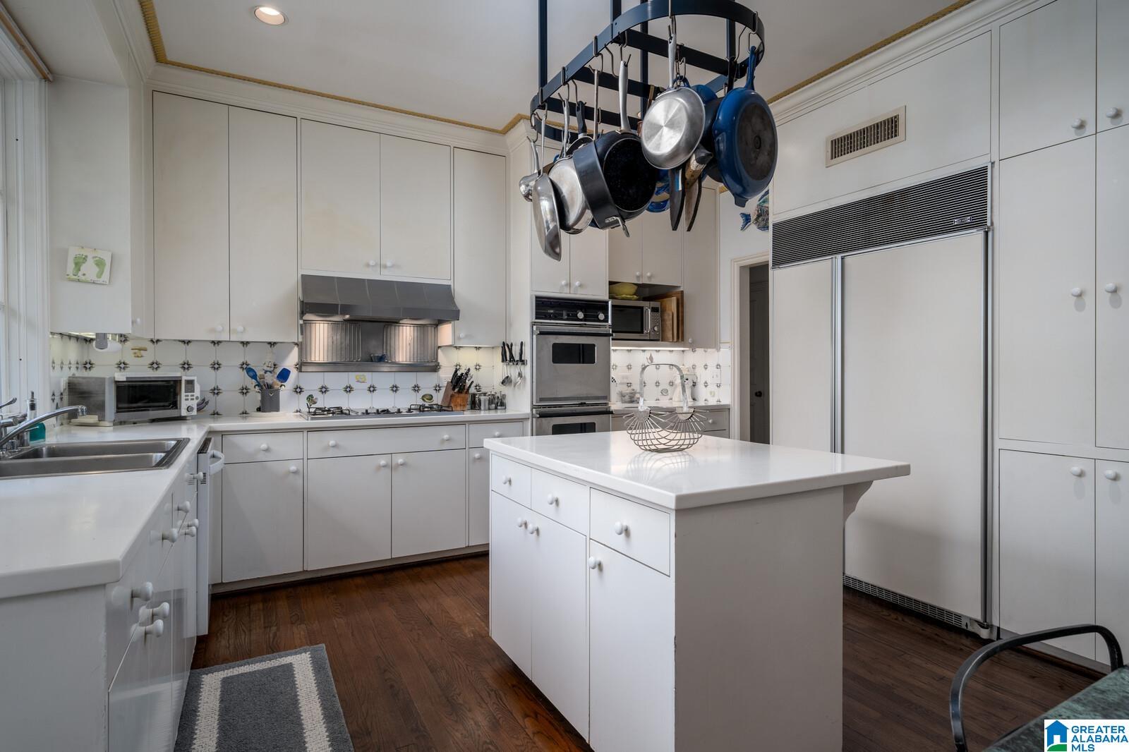 2868 Shook Hill Road Birmingham, AL 35223 - Photo 38 of 98