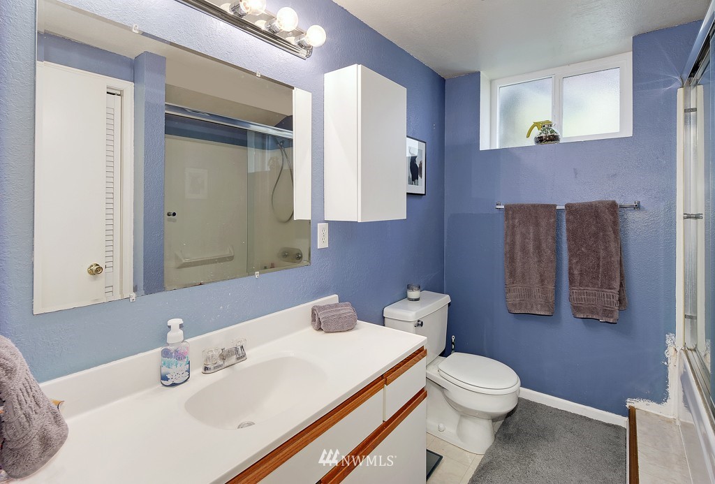 745 North 79th Street Seattle, WA 98103 - Photo 14 of 20 Gallery Image 14