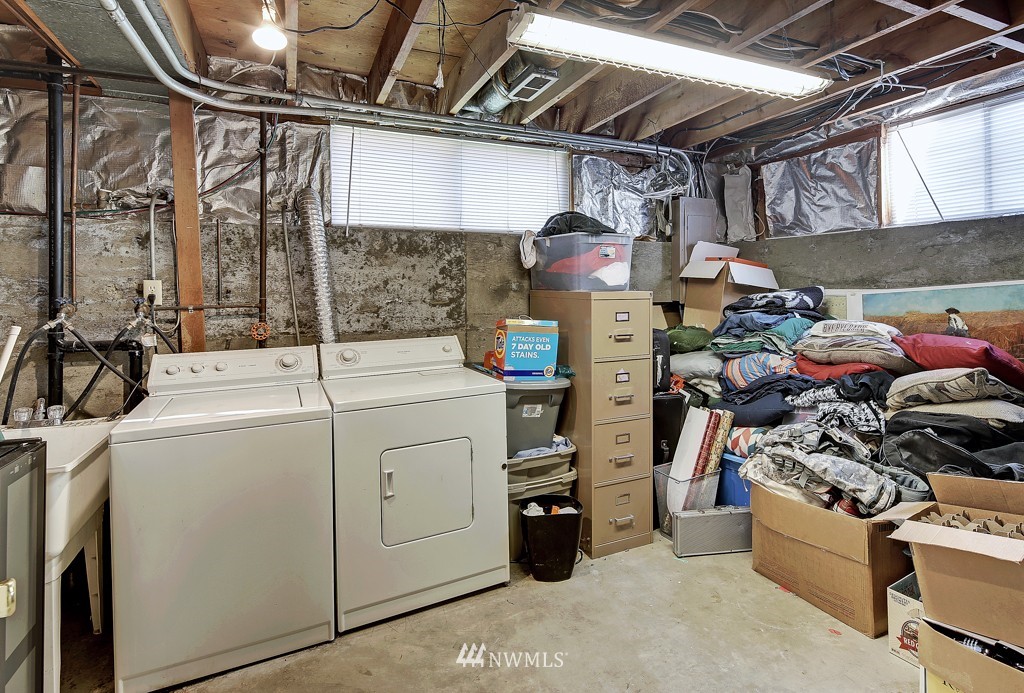 745 North 79th Street Seattle, WA 98103 - Photo 15 of 20 Gallery Image 15