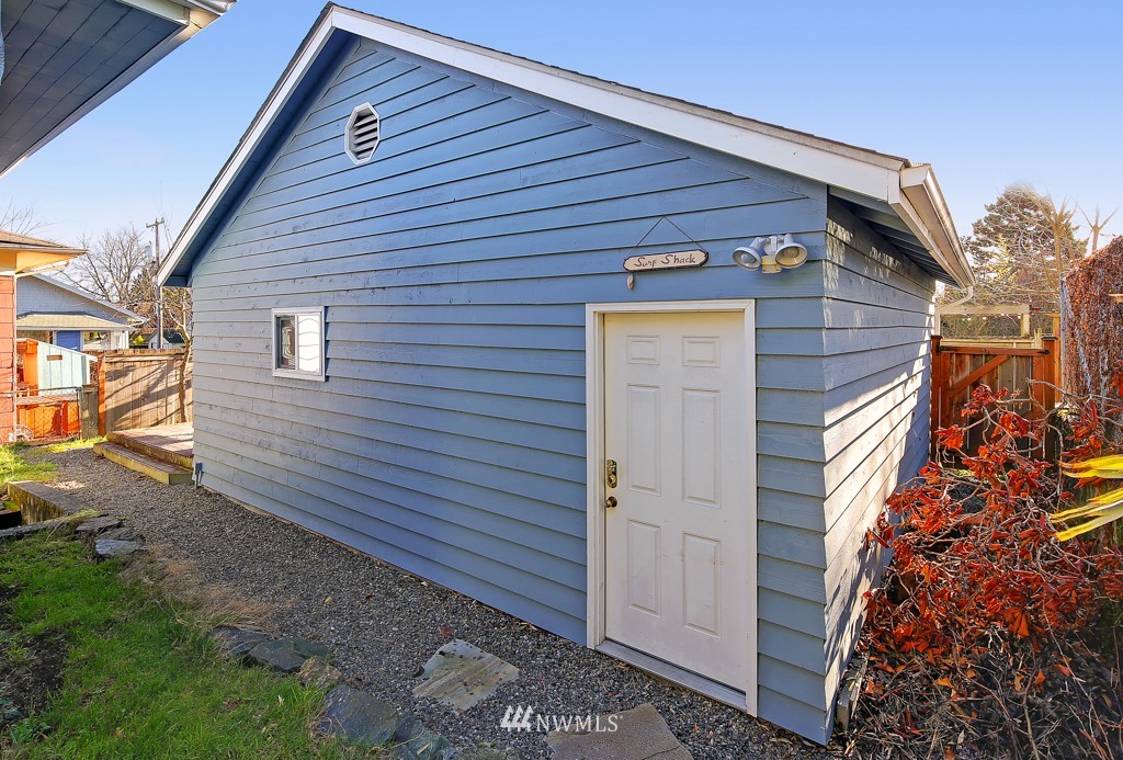 745 North 79th Street Seattle, WA 98103 - Photo 18 of 20 Gallery Image 18