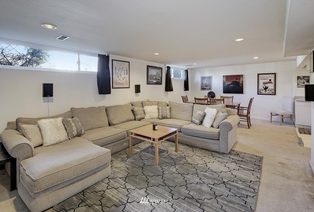 745 North 79th Street Seattle, WA 98103 - Photo 10 of 20 Gallery Image 10