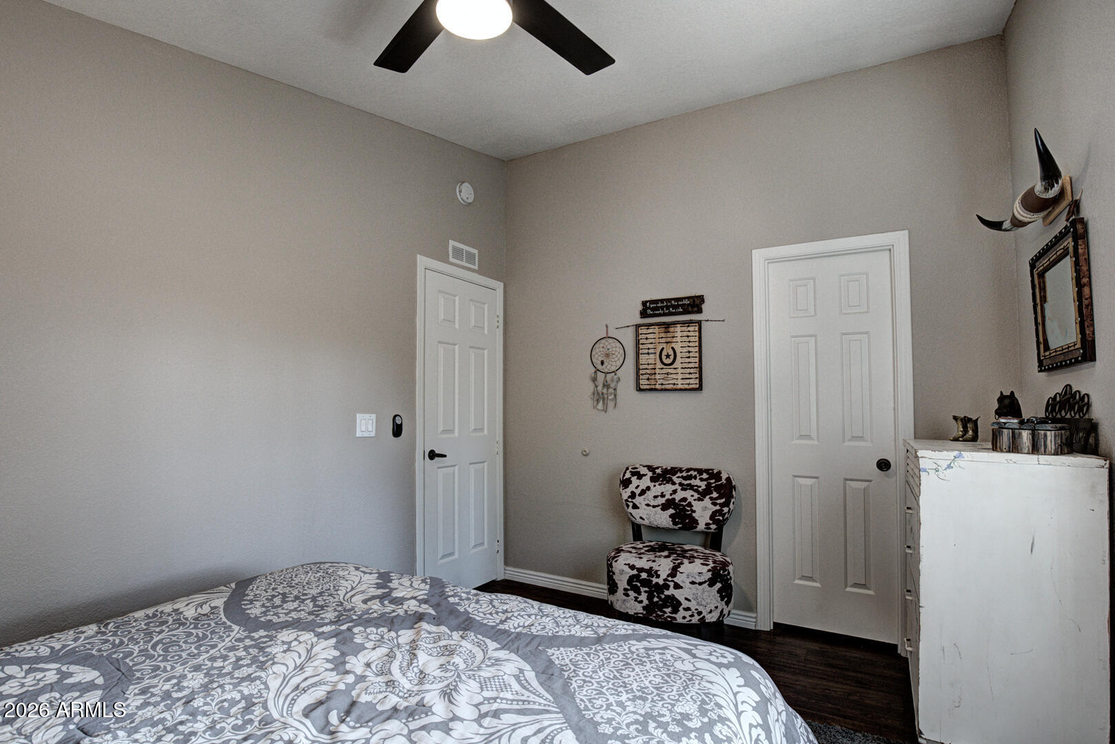 904 North McLane Road Payson, AZ 85541 - Photo 35 of 59 a bedroom with a bed and a tv