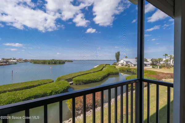 $2,200 | 3165 North Atlantic Avenue, Unit A304, Cocoa Beach, FL 32931