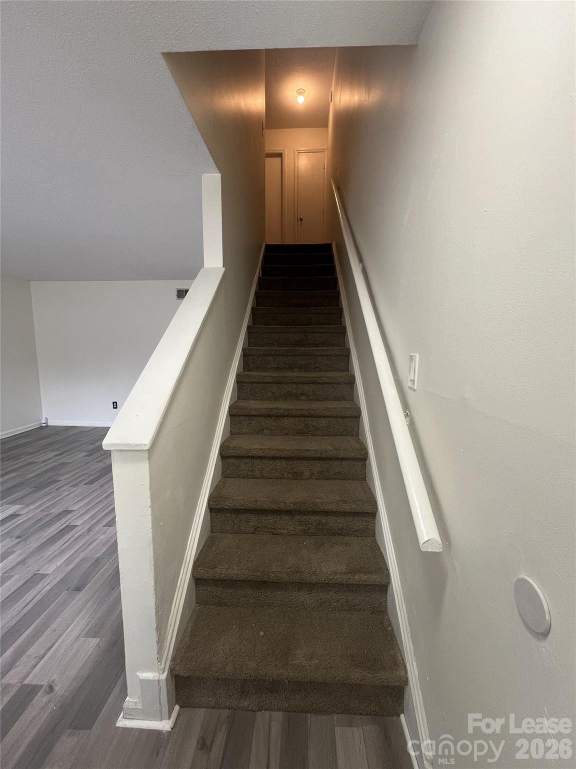 1911 Smoke Ridge Court, Unit 5 Charlotte, NC 28210 - Photo 9 of 16 a view of entryway
