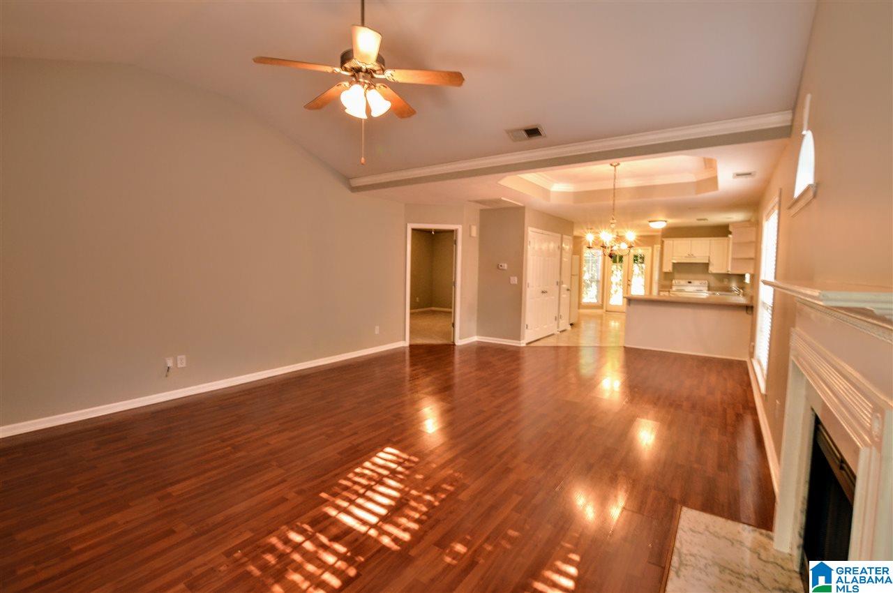 411 Midridge Lane Pelham, AL 35124 - Photo 3 of 23