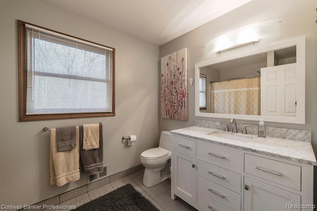 372 Concord Circle Romeo, MI 48065 - Photo 35 of 64