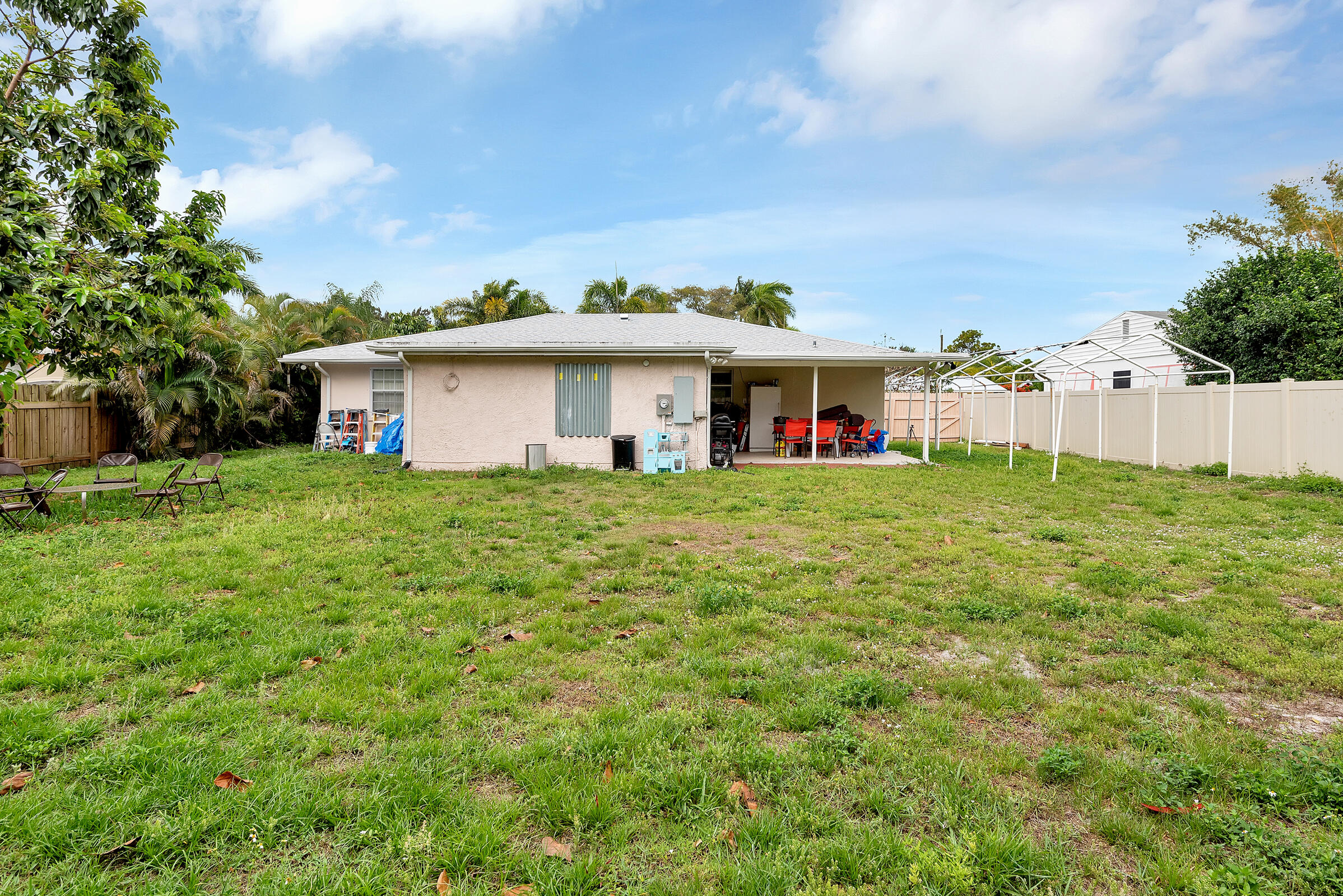 4170 Foss Road Lake Worth, FL 33461 - Photo 34 of 38 4170 - 045