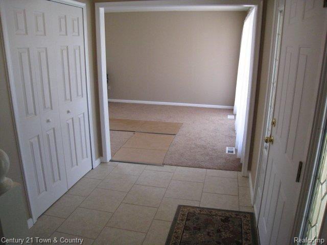47152 Rosemary Road Macomb, MI 48044 - Photo 22 of 25 IMG_1056.JPG