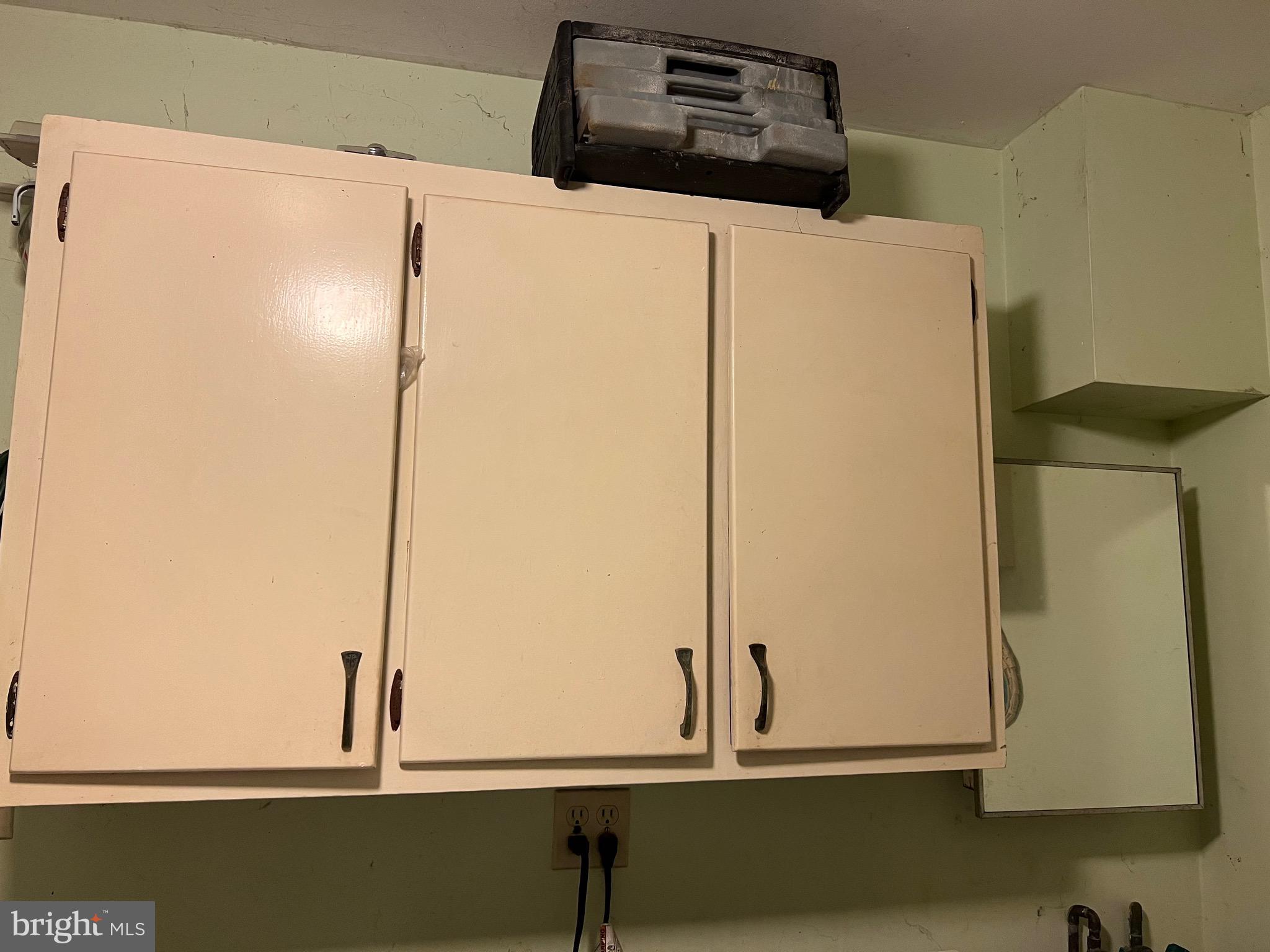 343 East Indiana Avenue Philadelphia, PA 19134 - Photo 21 of 31 back room behind kitchen