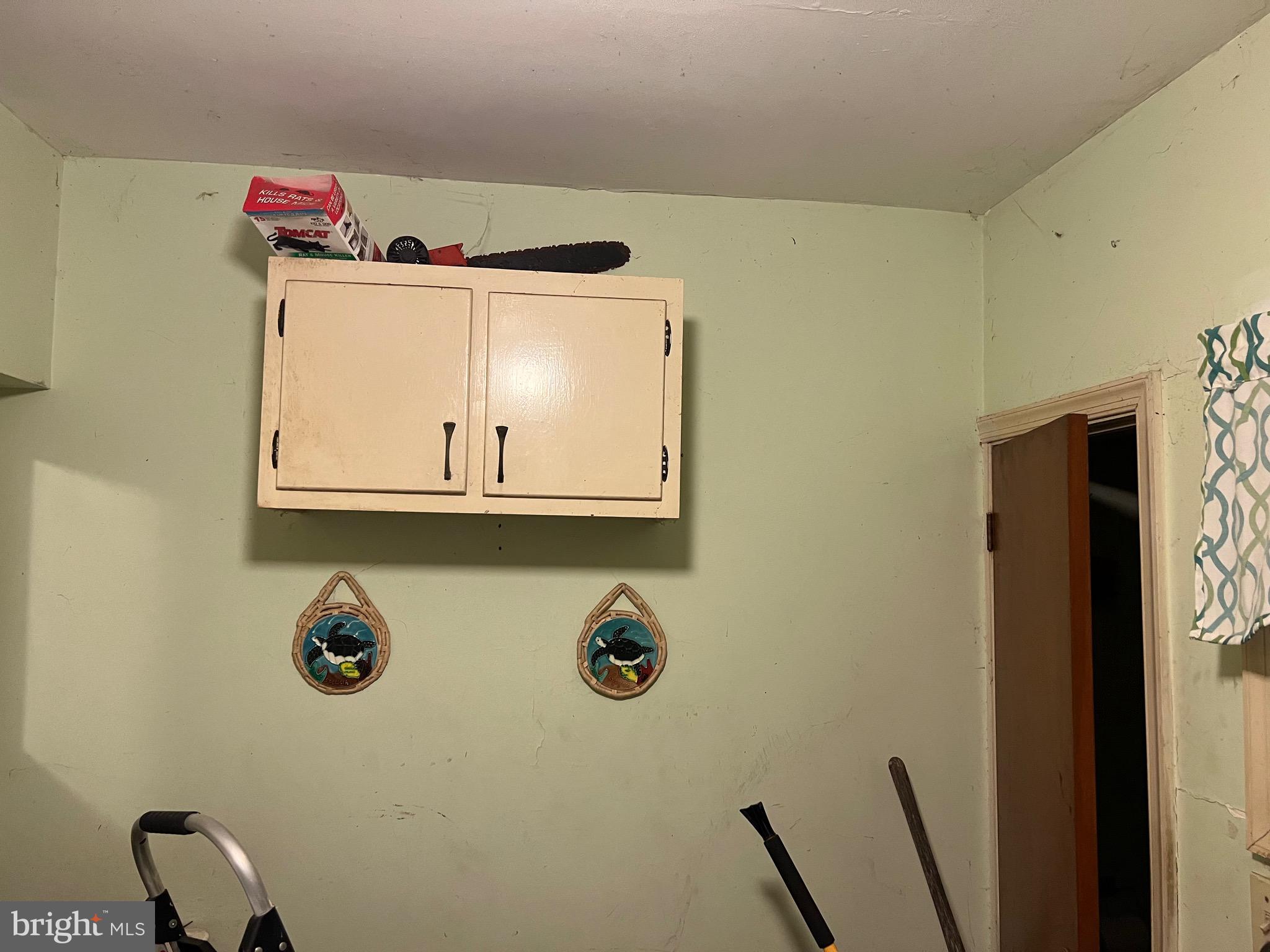 343 East Indiana Avenue Philadelphia, PA 19134 - Photo 22 of 31 back room behind kitchen
