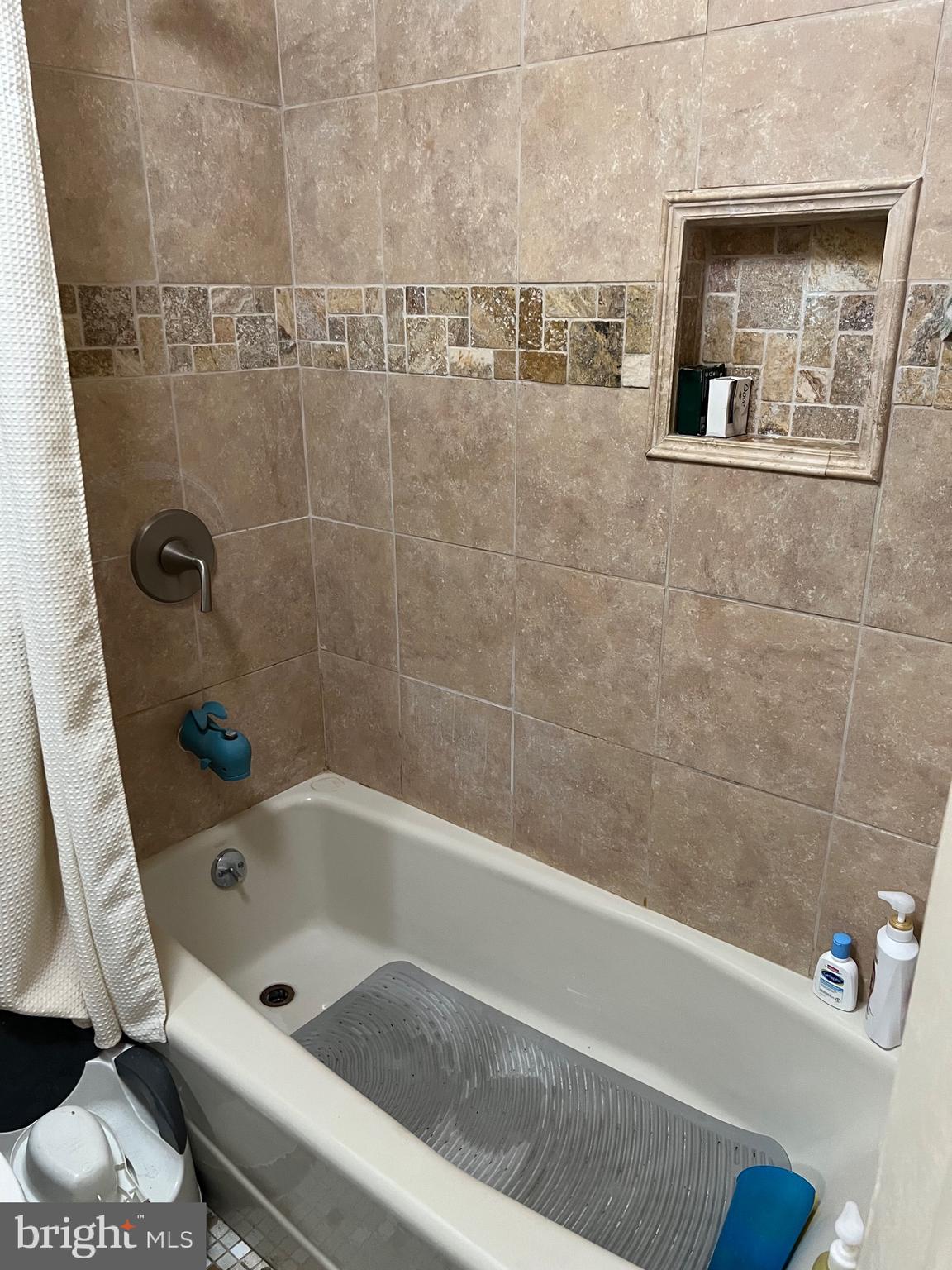 343 East Indiana Avenue Philadelphia, PA 19134 - Photo 27 of 31