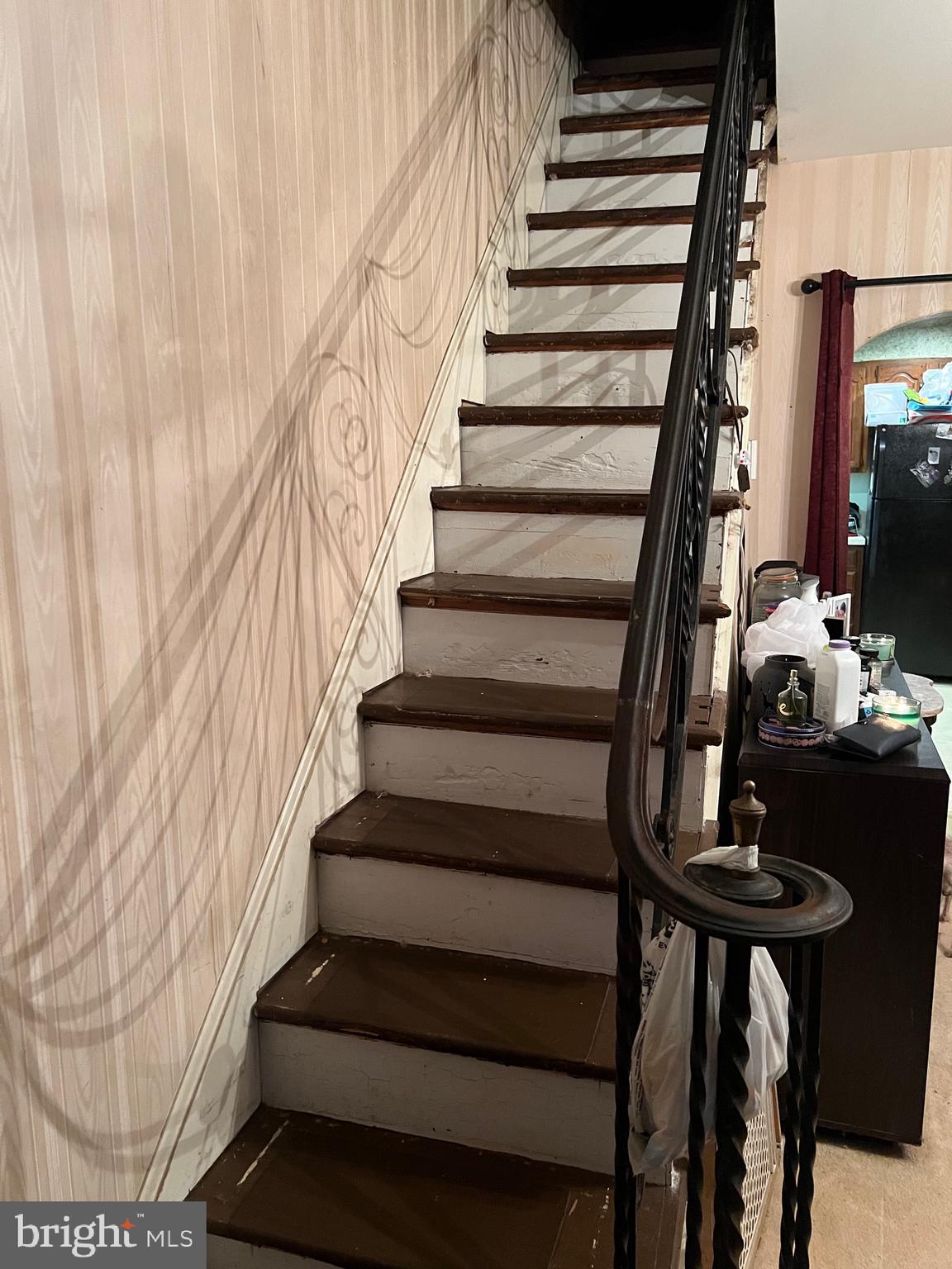 343 East Indiana Avenue Philadelphia, PA 19134 - Photo 10 of 31 living room