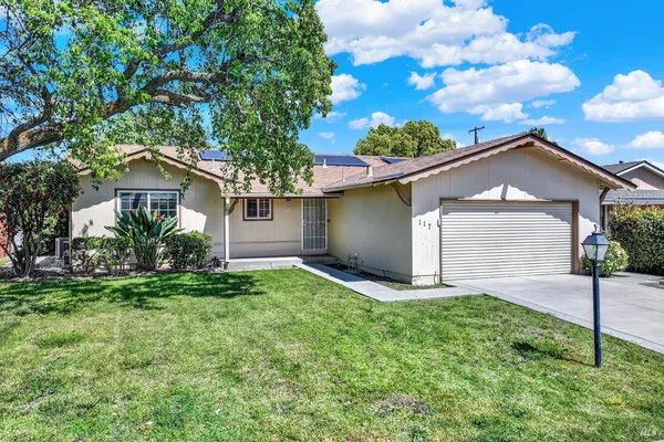 $355,000 | 117 Carlsbad Circle, Vacaville, CA 95687