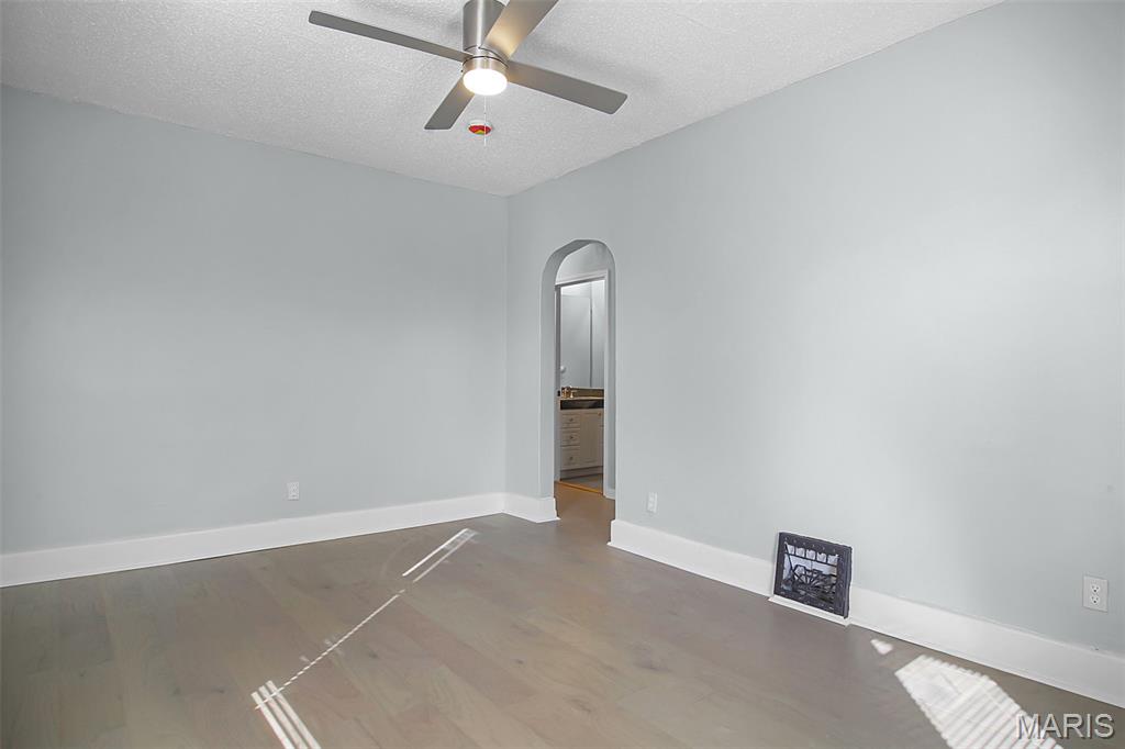 2729 Ralph Street Granite City, IL 62040 - Photo 8 of 27