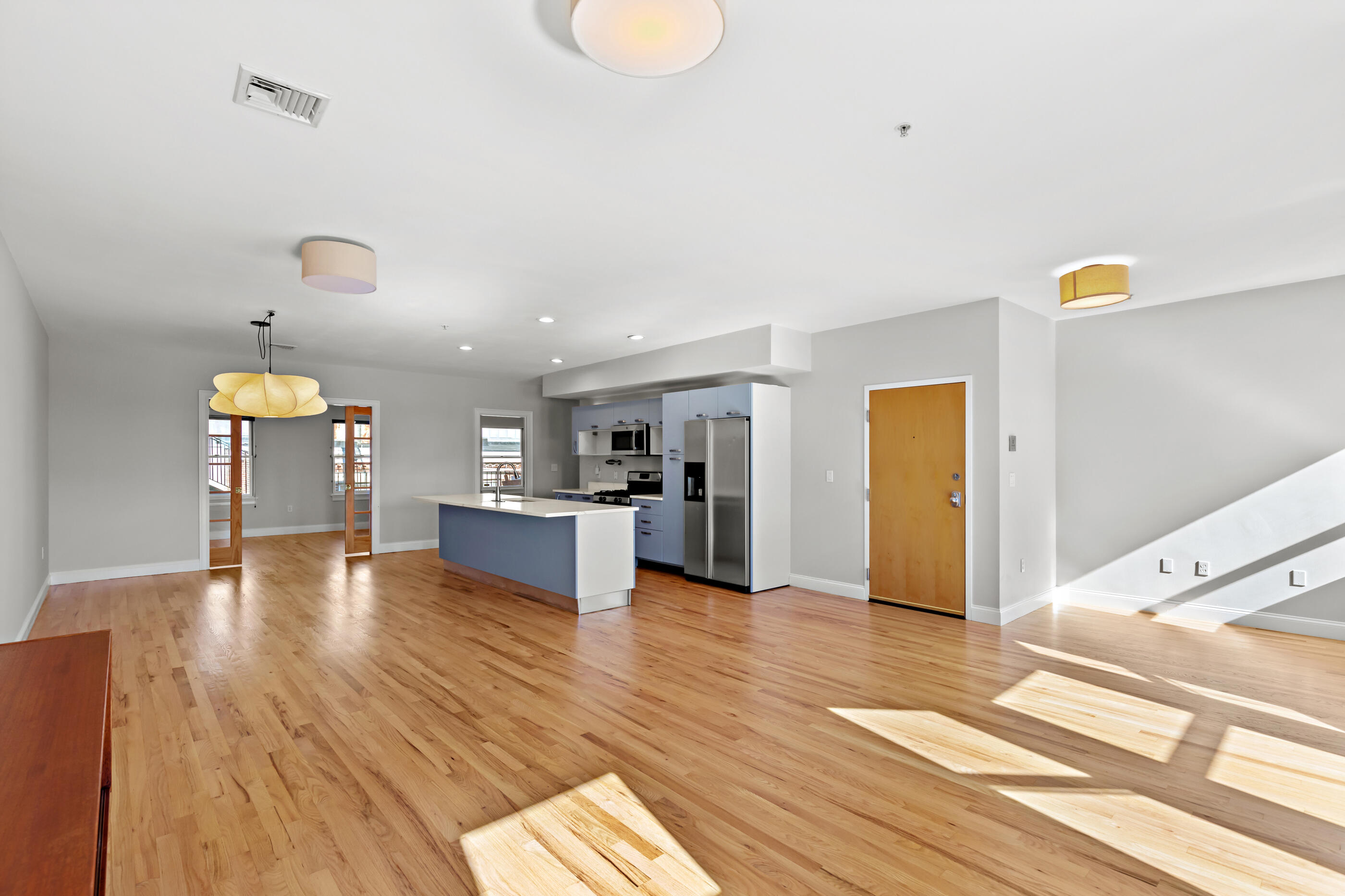 877 Harrison Avenue, Unit 7 Boston, MA 02118 - Photo 11 of 34 877 Harrison