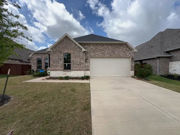 $2,800 | 9510 Turnstone Drive, Manvel, TX 77578