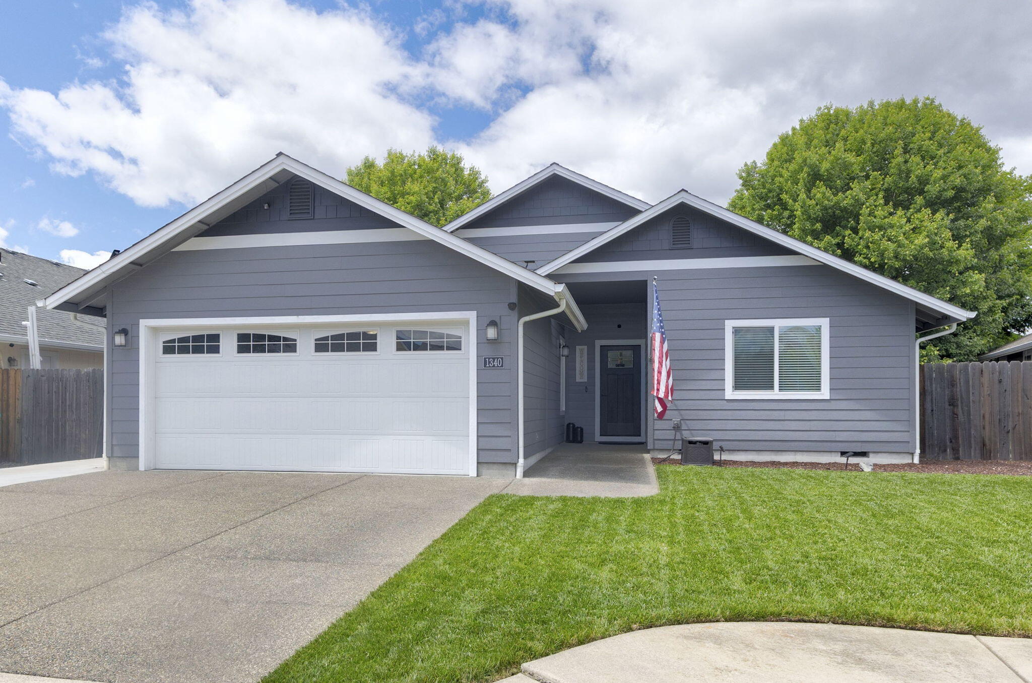 1340 George Tweed Boulevard Grants Pass, OR 97527 - Photo 1 of 22