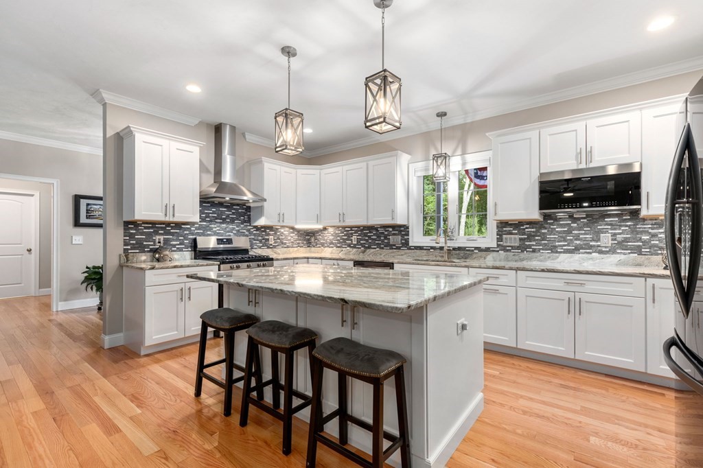 256 Chocolog Road Uxbridge, MA 01569 - Photo 15 of 42 Gallery Image 15