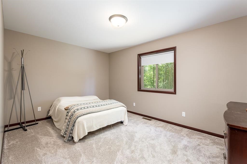 1320 Birch Ridge Road Gladwin, MI 48624 - Photo 21 of 30