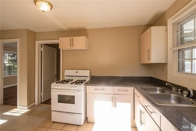 $1,150 | 1801 Oakmont Drive Northwest, Atlanta, GA 30314