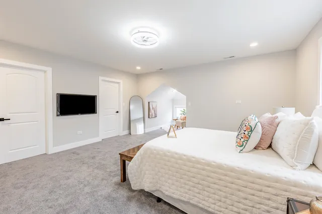 $594,999 | 2336 Oak Park Avenue, Berwyn, IL 60402