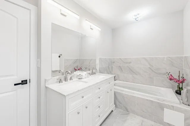 $594,999 | 2336 Oak Park Avenue, Berwyn, IL 60402