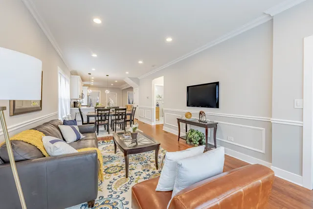 $594,999 | 2336 Oak Park Avenue, Berwyn, IL 60402