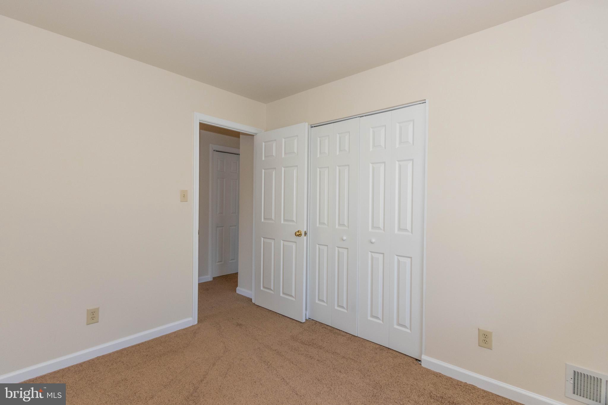 9206 Hood Road Manassas, VA 20110 - Photo 17 of 25 a view of an empty room