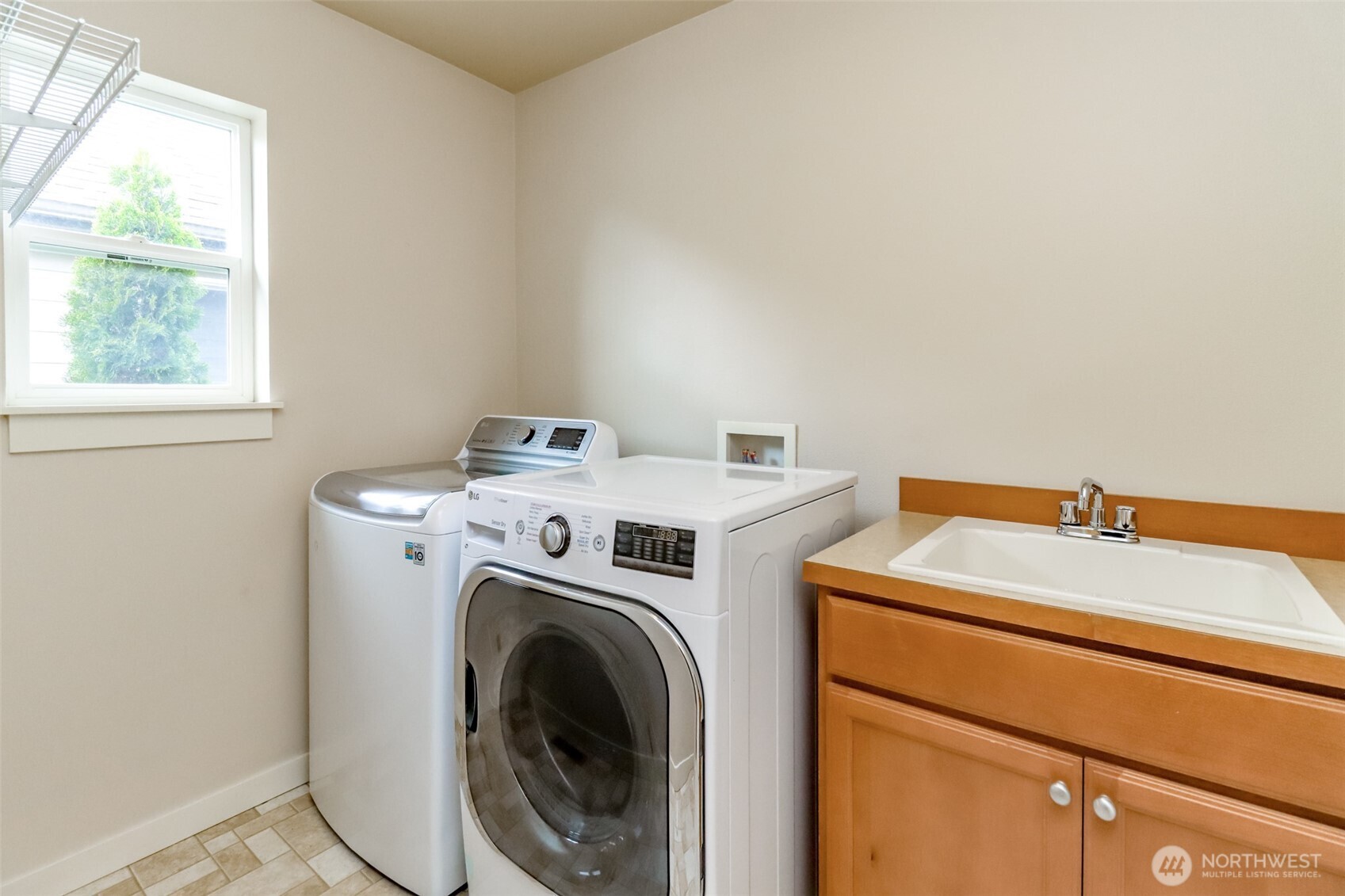 3817 164th Place Southeast Bothell, WA 98012 - Photo 29 of 40