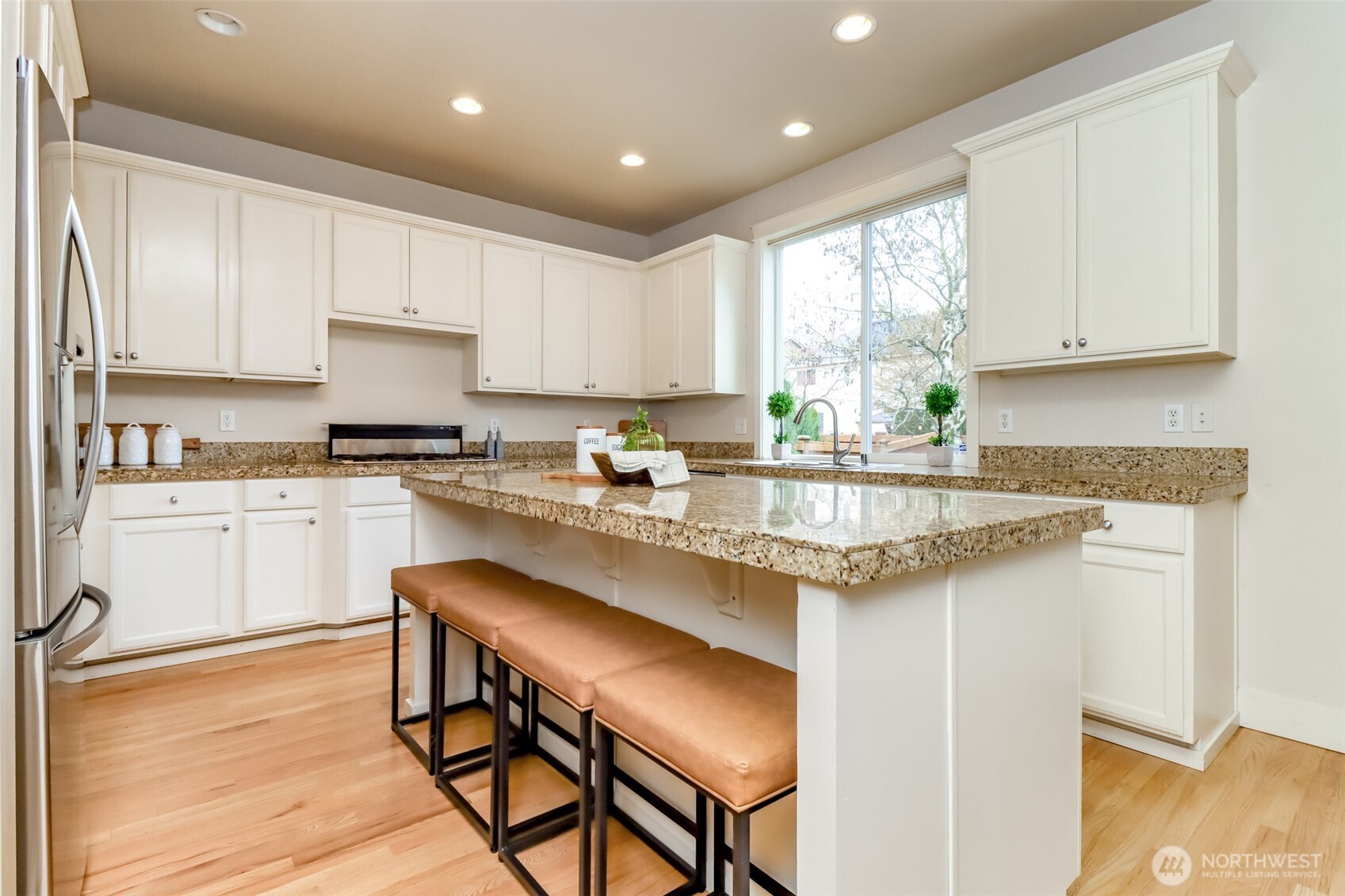 3817 164th Place Southeast Bothell, WA 98012 - Photo 6 of 40