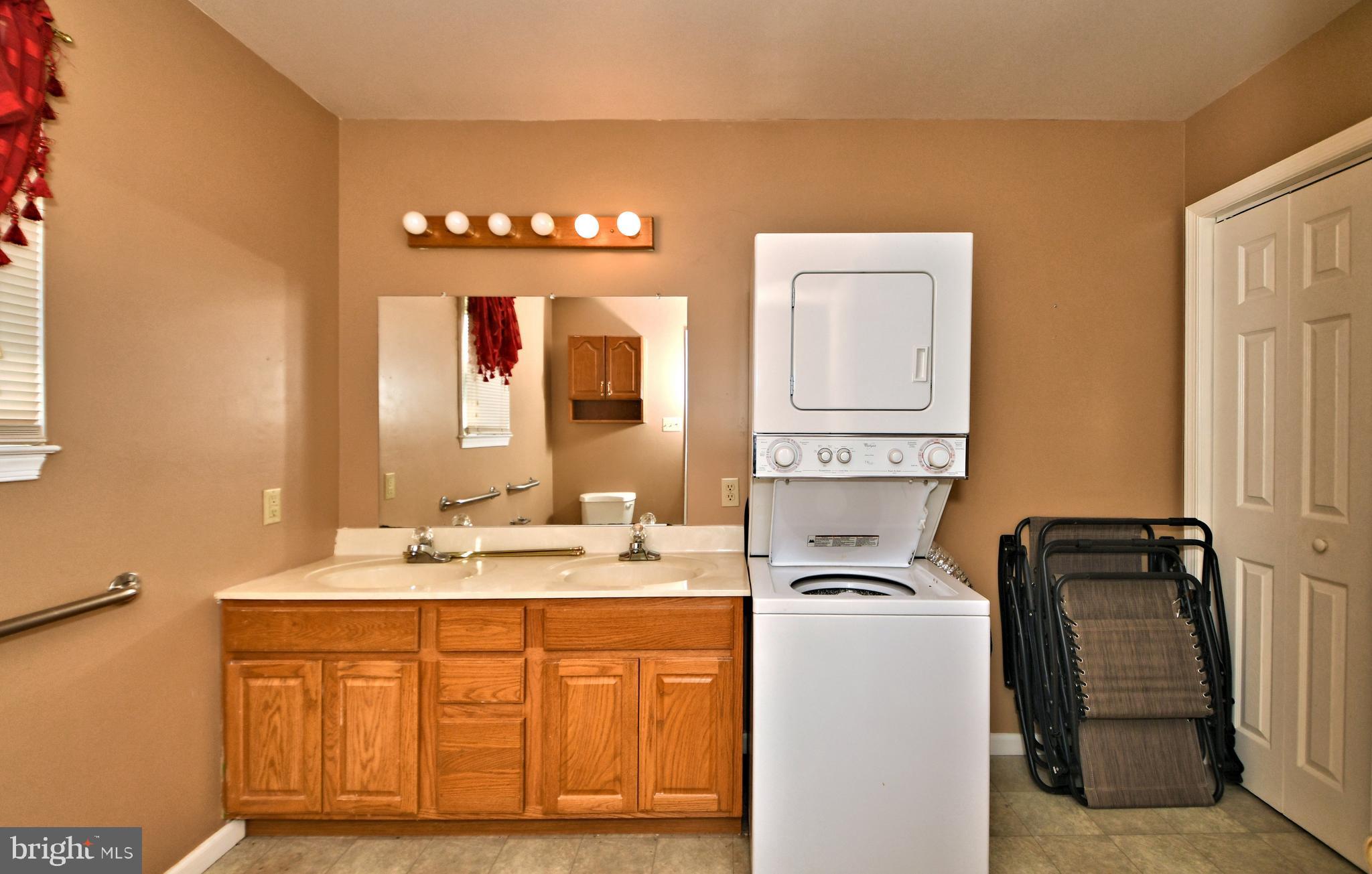 1233 Greenhill Road Yardley, PA 19067 - Photo 33 of 56 Gallery Image 33